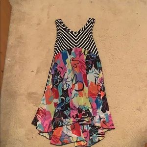 A nice artistic style dress